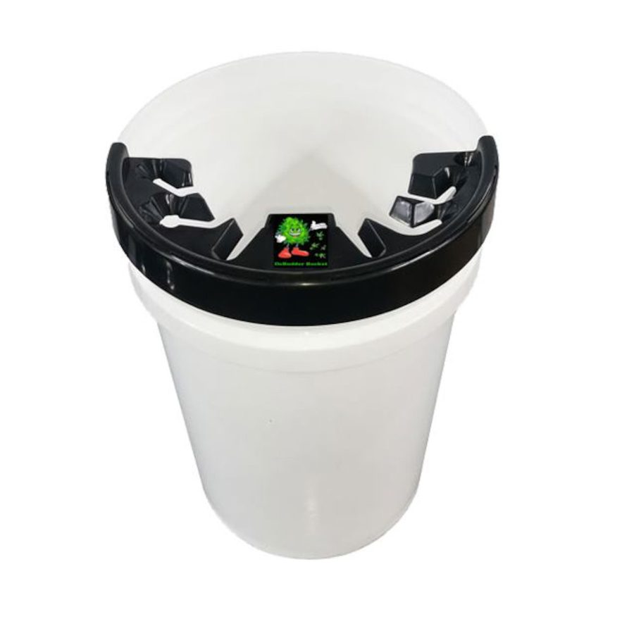 Bucket Debudder
